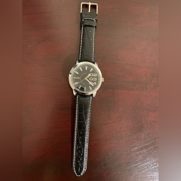 Men's Black face Skone Fashion Watch - Picture 4 of 4